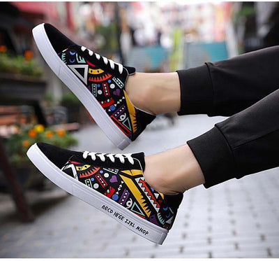 Men's Vulcanize Shoes Lace-up Fashion printed canvas shoes Spring Autumn Flat Black Red Blue Casual Shoes Male Sneakers 2019